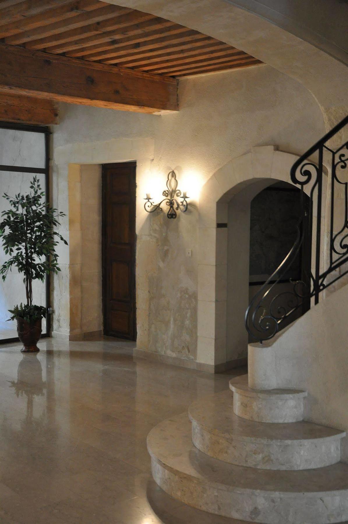 Hotel Les Echevins Tarascon Exteriér fotografie